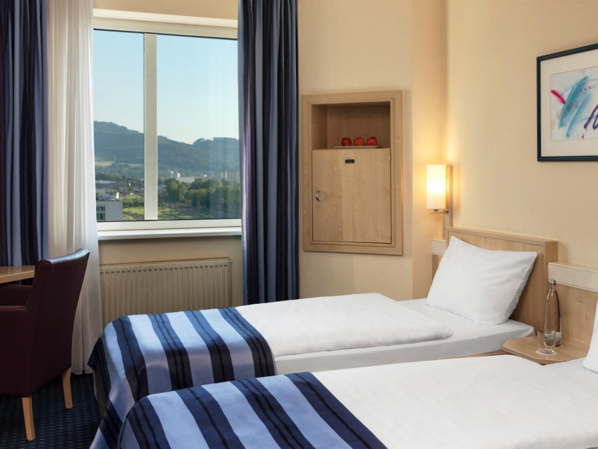 Intercityhotel Freiburg Exterior photo