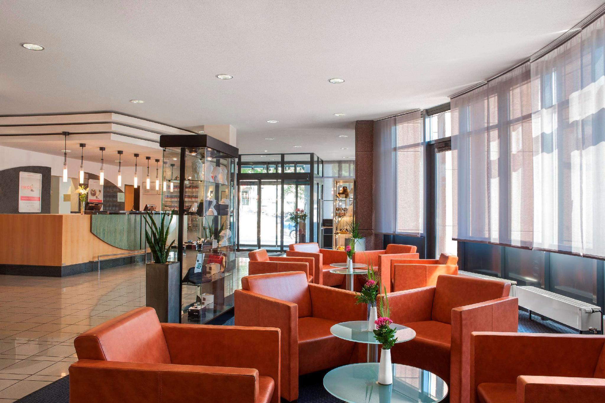 Intercityhotel Freiburg Exterior photo